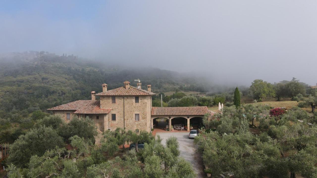 Podere Schioppello Casale Con Appartamenti Privati Cibottola Bagian luar foto