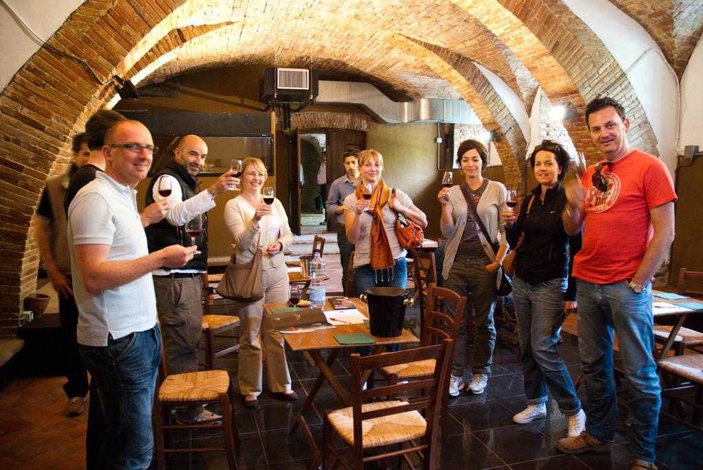 Podere Schioppello Casale Con Appartamenti Privati Cibottola Bagian luar foto