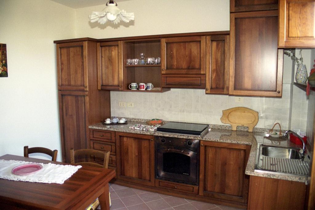 Podere Schioppello Casale Con Appartamenti Privati Cibottola Bagian luar foto
